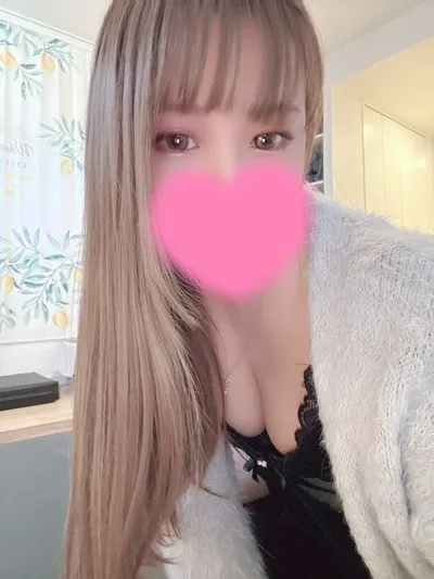 小鳥遊ひな